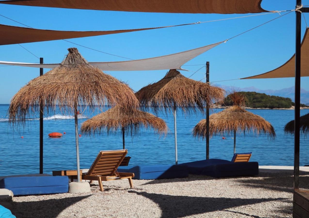 Manta Hotel Ksamil Bagian luar foto