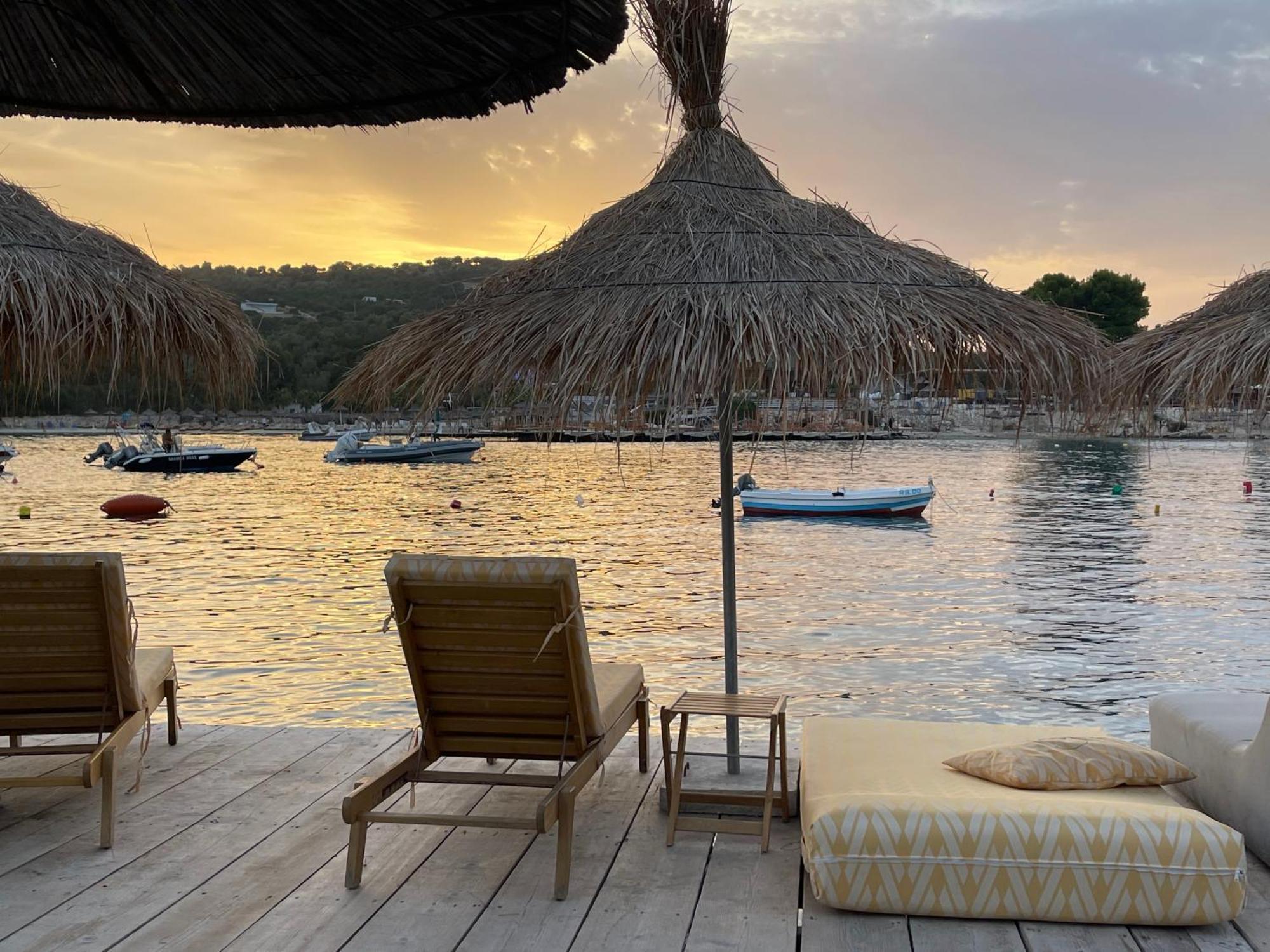 Manta Hotel Ksamil Bagian luar foto