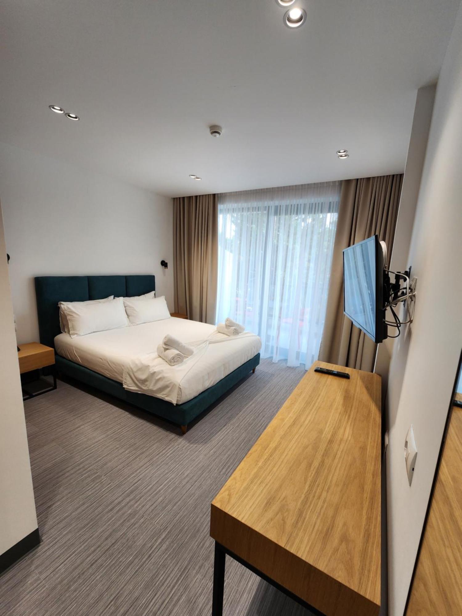 Manta Hotel Ksamil Bagian luar foto