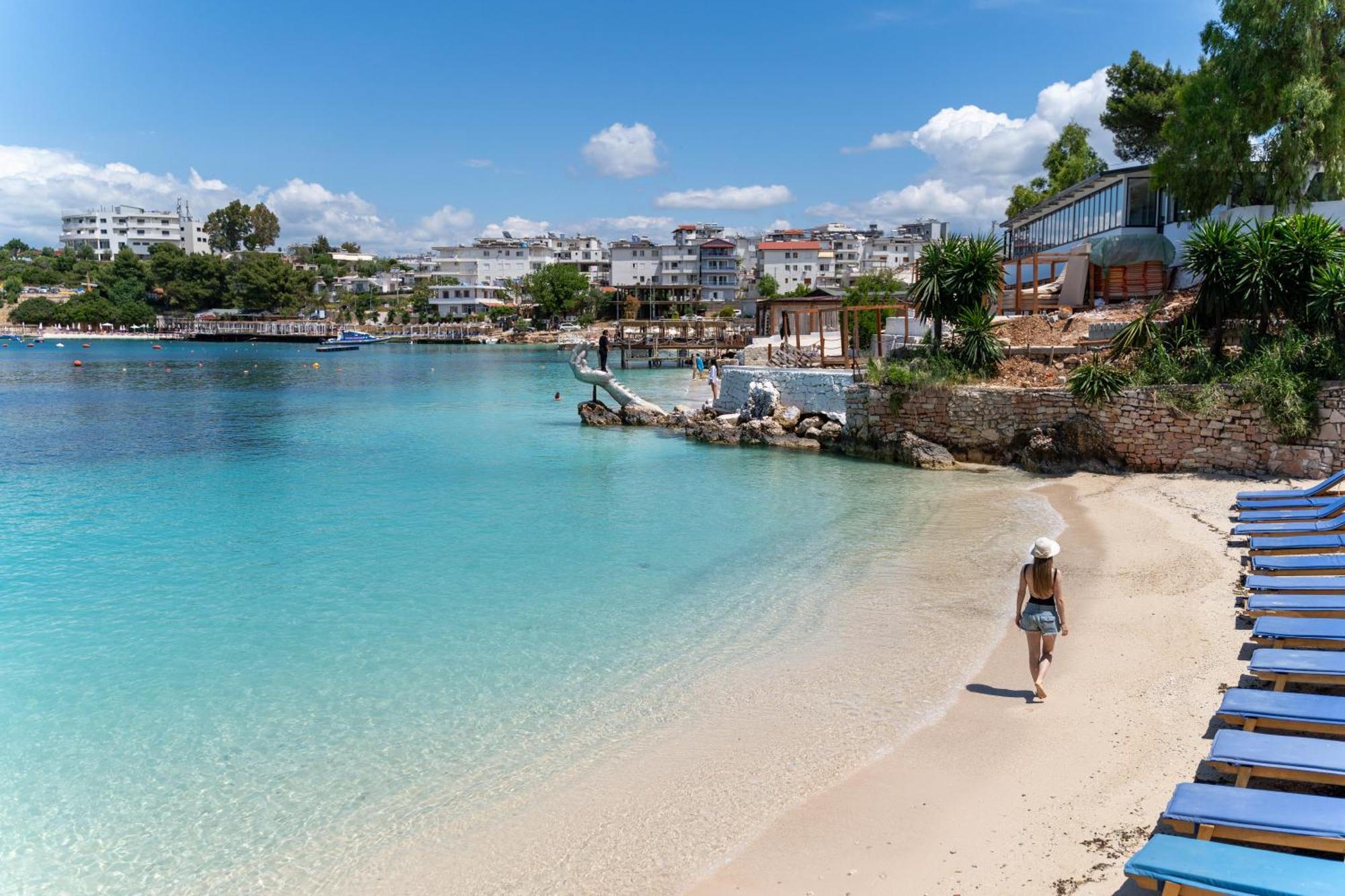 Manta Hotel Ksamil Bagian luar foto